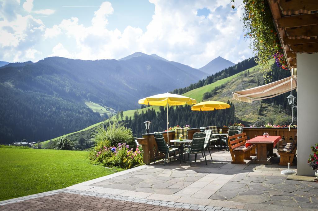 Ferienhof Woelflbauer Bed and Breakfast Saalbach-Hinterglemm Eksteriør billede